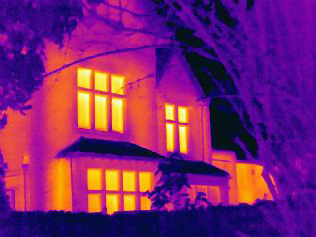 Thermal image of house